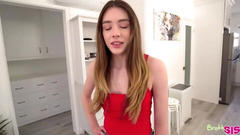 Michelle Anthony - Michelle Makes Great Money Showing Off Her Body For Strangers