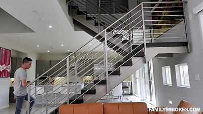 teen pussy gets fucked hard