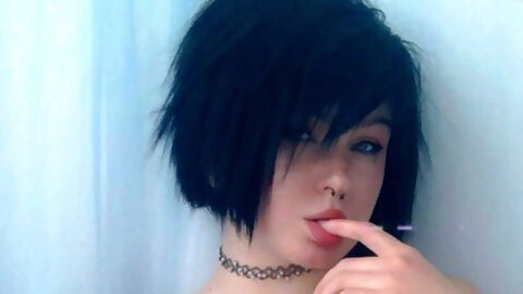 I’m so glad there’s a sub that will appreciate my small tits <3