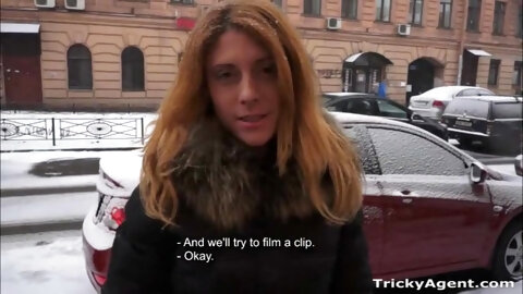Picked up natural redhead flashes her tits and gives nice head